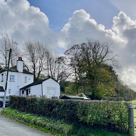 Tollgate House - Luxury Cozy Cottage - Huge Hot Tub - Alton Towers 基德尔 外观 照片