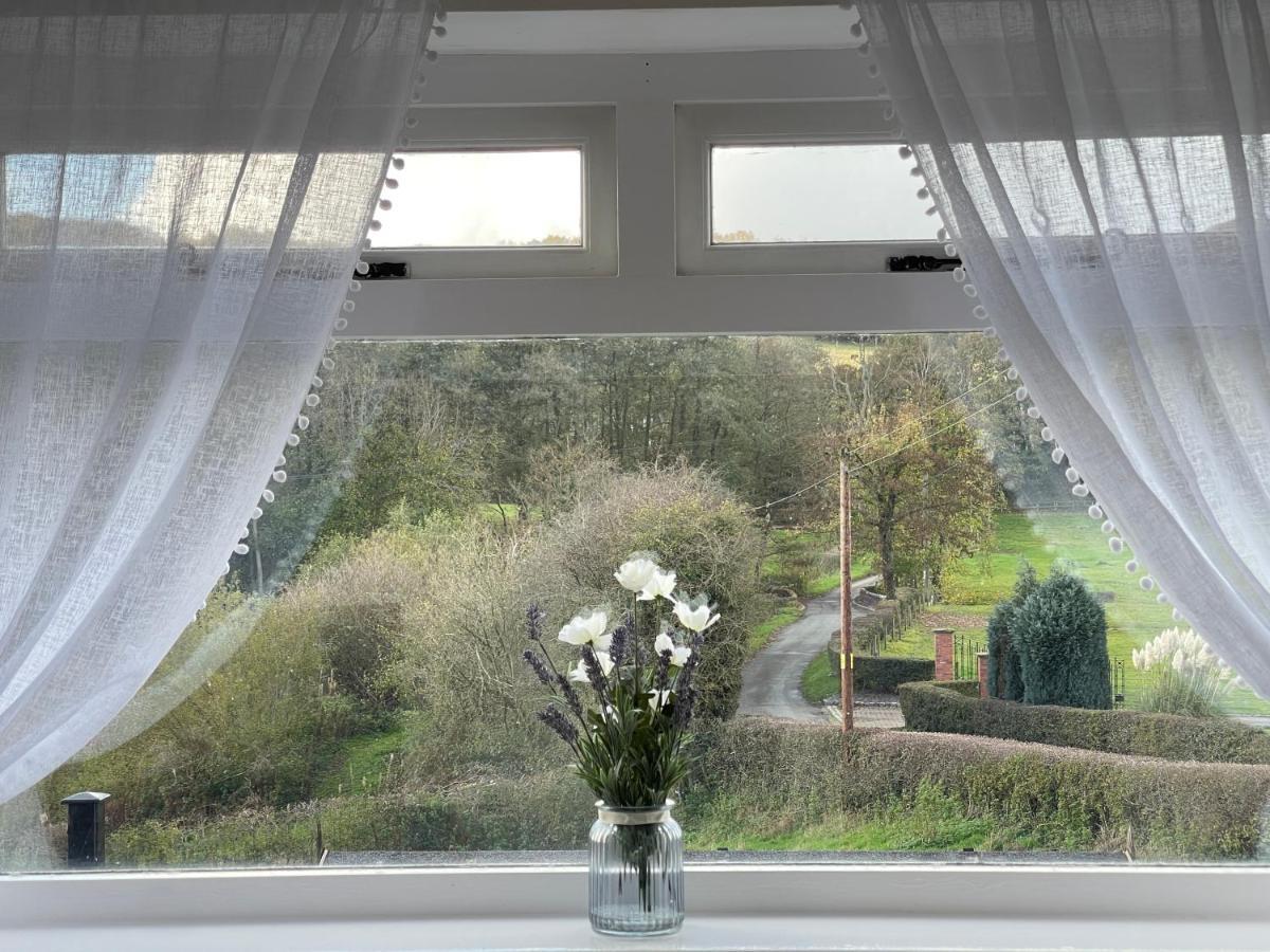 Tollgate House - Luxury Cozy Cottage - Huge Hot Tub - Alton Towers 基德尔 外观 照片
